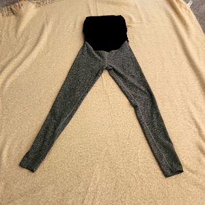 Beyond the Bump by beyond yoga, yoga pants size S